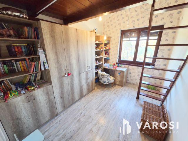 7 éve épült modern ház a Vintage szerelmeseinek