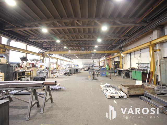 Hmvhelyen, ipari csarnokot kínálok nagyvállalkozónak.