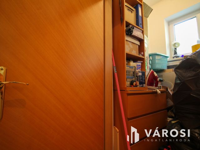 Eladó lakás a Római-part közelében