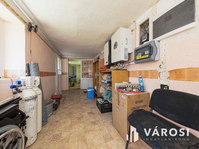 Napelemes tripla fűtésrednszeres parasztház